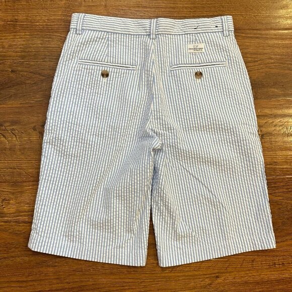 Vineyard Vines striped seersucker shorts - Picture 2 of 5
